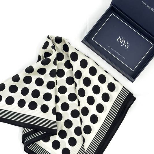 Siya Mullbärssilkes halsduk AMELIE small 53x53 CM