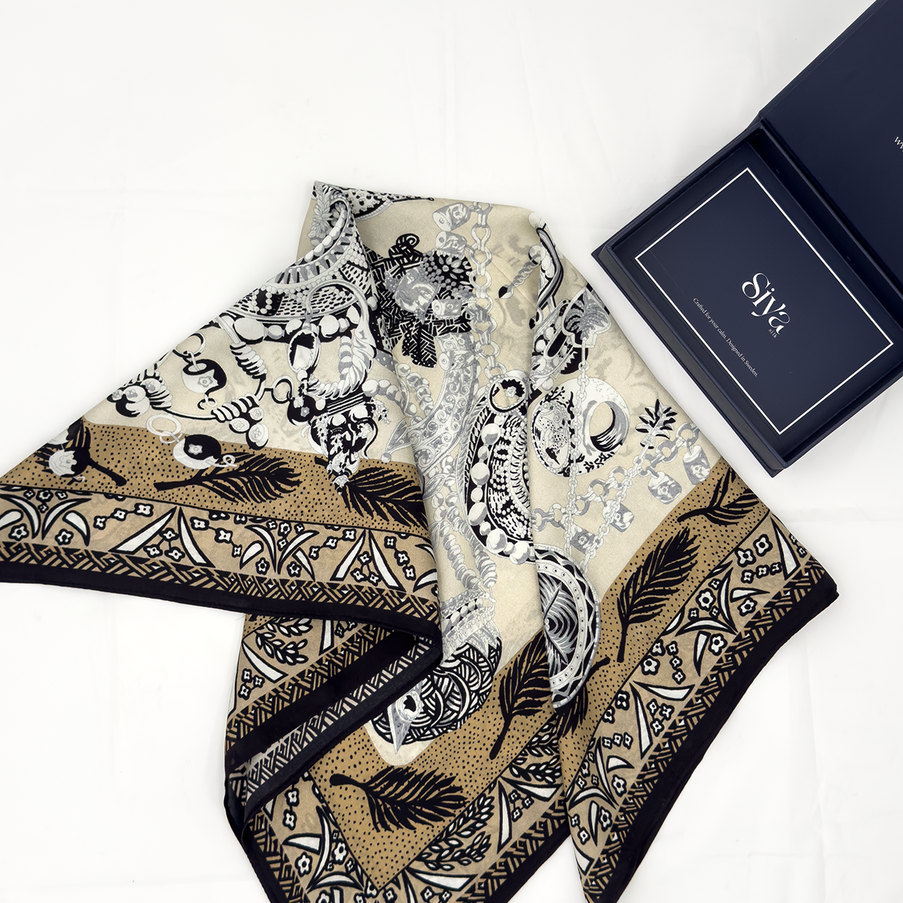 Siya Mullbärssilkes halsduk LUCIA medium 65x65 CM