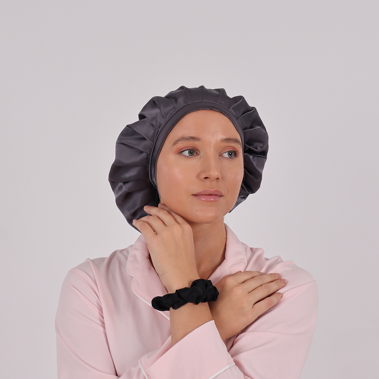 Siya Mullbärssilkes Bonnet Nightfall