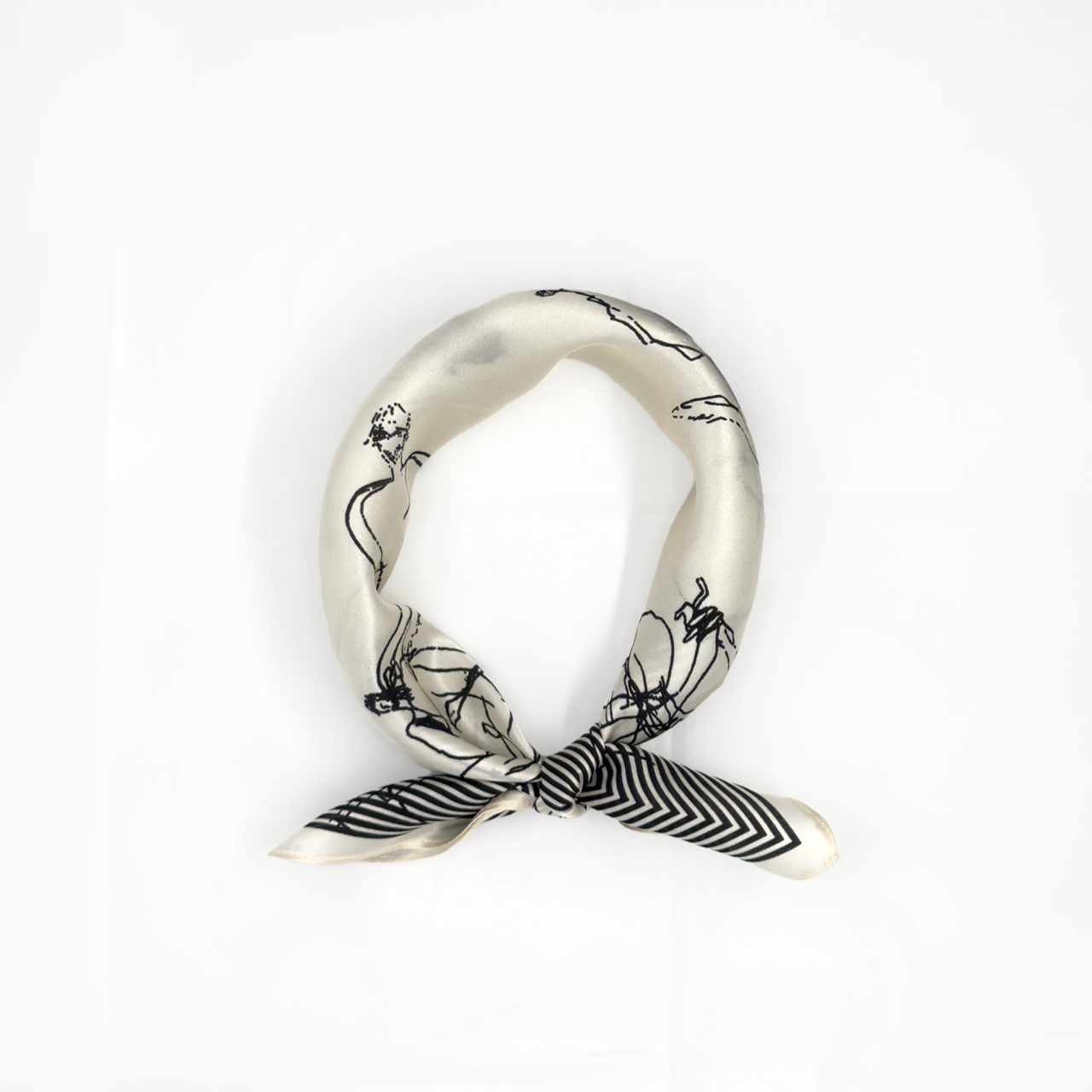 Siya Mullbärssilkes halsduk STELLA small 53x53 CM