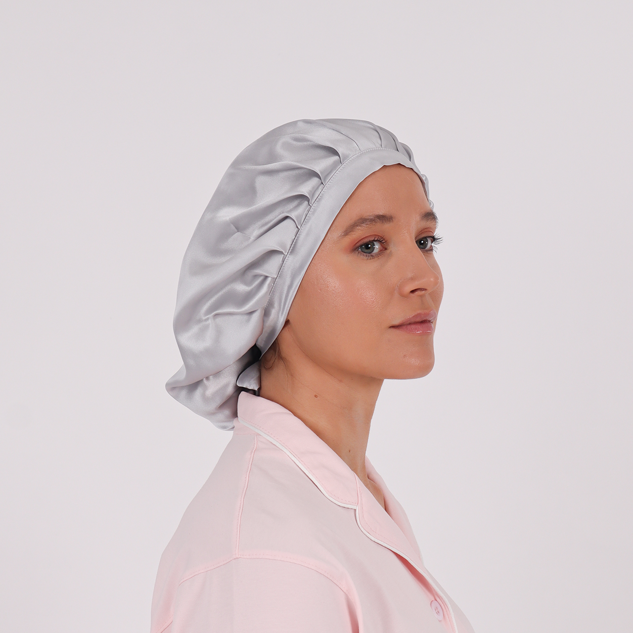 Siya Mullbärssilkes Bonnet Ivory Whisper