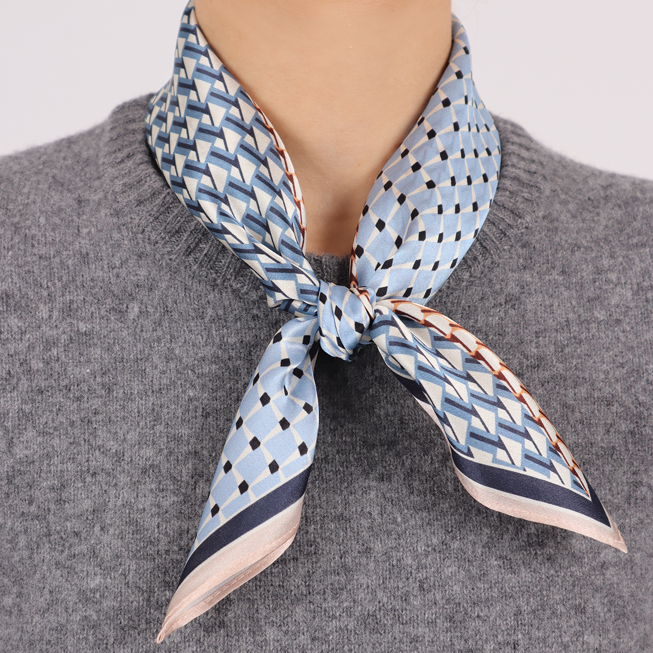 Siya Mullbärssilkes halsduk ELSA small 53x53 CM