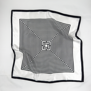 Siya Mullbärssilkes halsduk LUMI medium 65x65 CM